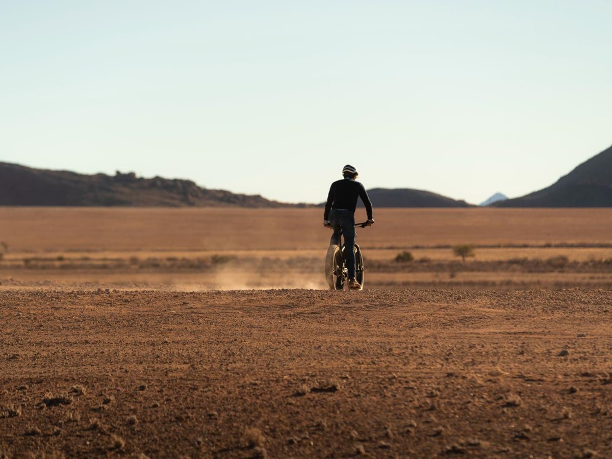 Guests using the electric fat bikes at Sonop by Zannier in the NamibRand Reserve in Namibia