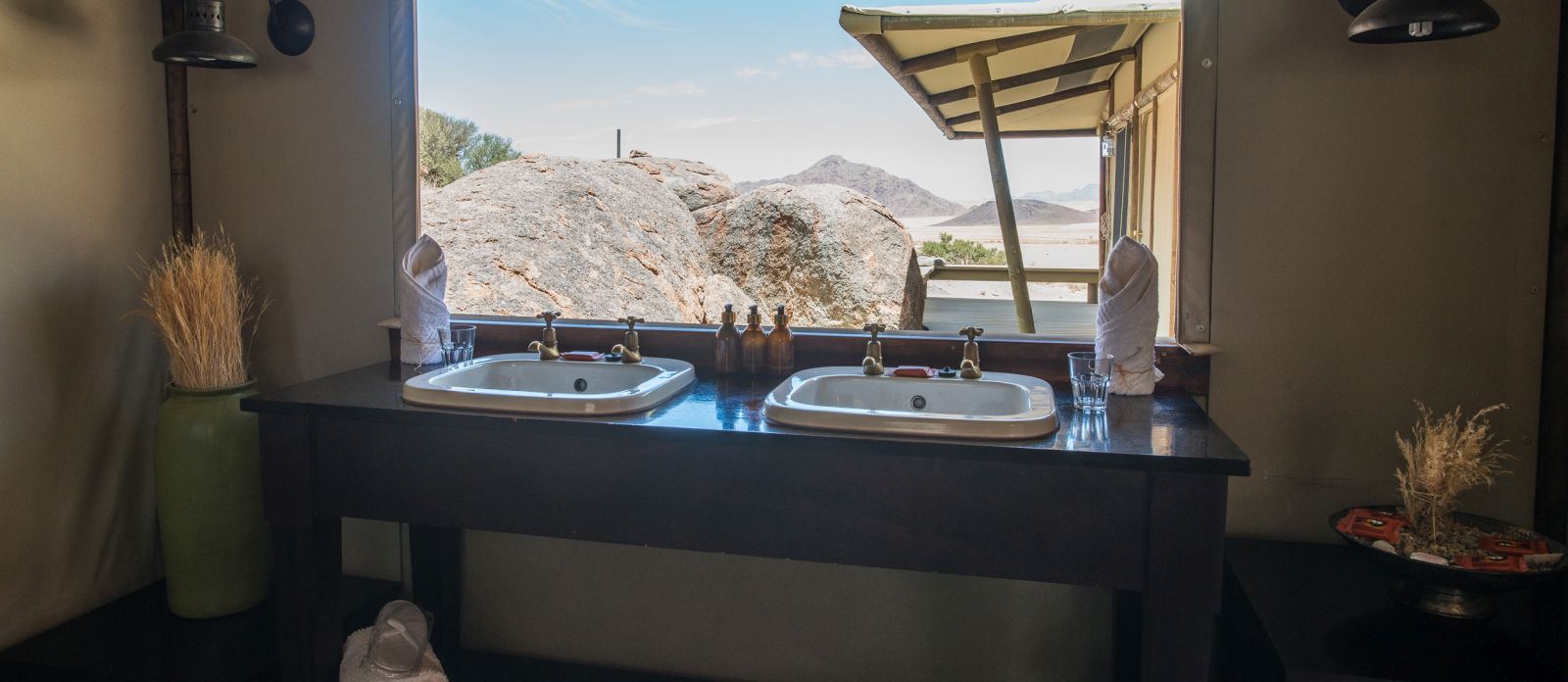 Bathroom at Wolwedans Boulders Camp in Namibia 