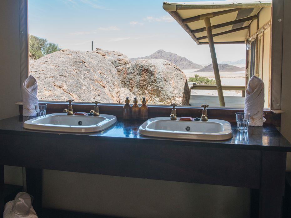 Bathroom at Wolwedans Boulders Camp in Namibia