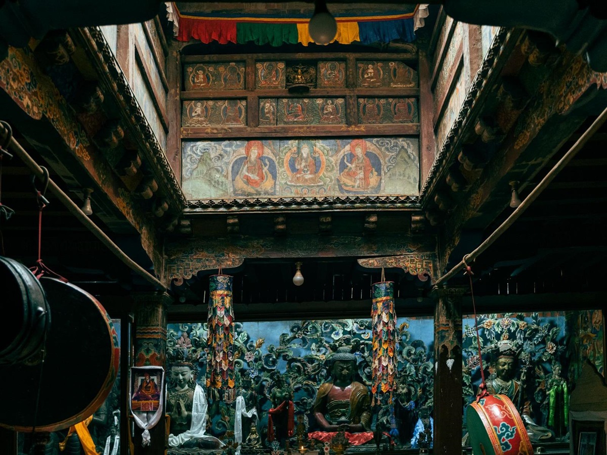 Temple in Mustang near https://www.redsavannah.com/europe/montenegro/hotels/regent-porto-montenegro