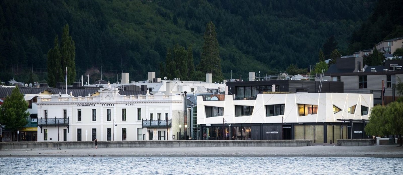 Eichardt's Private Hotel New Zealand exterior with the lake in front