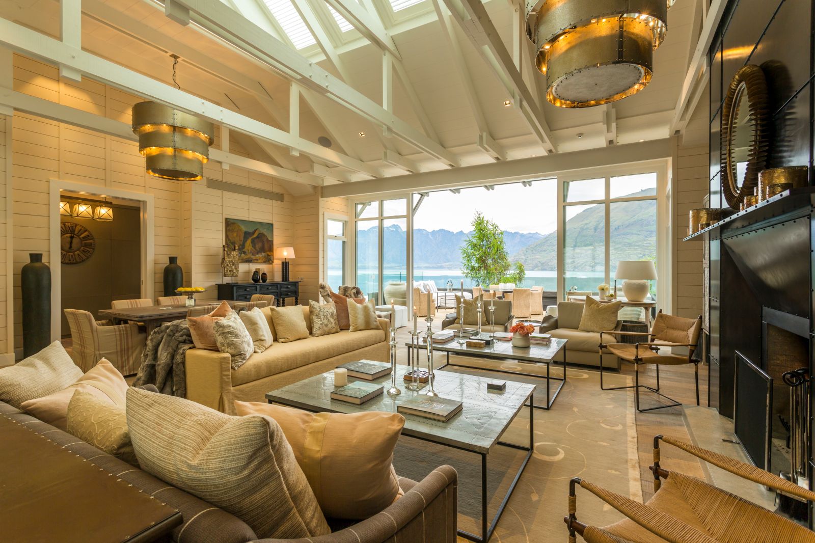 Spacious cosy living space at Owners Cottage Matakauri Lodge New Zealand