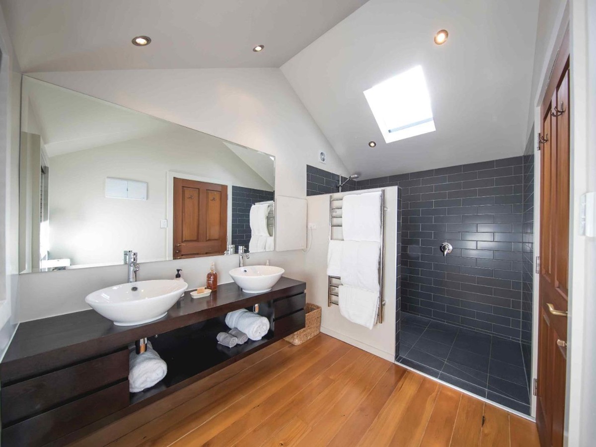Bathroom in a guest chalet at Minaret Station on New Zealand's South Island