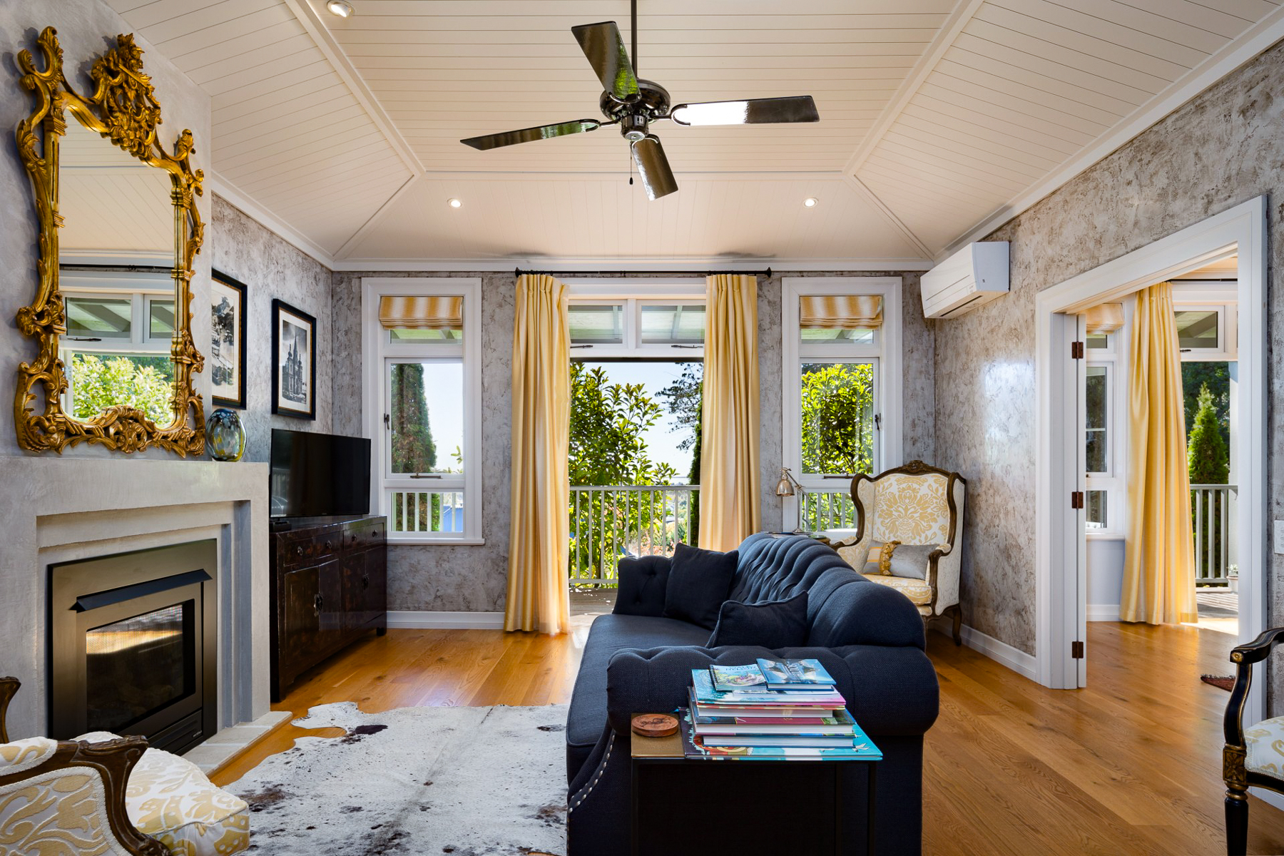 Hilliard Suite lounge at Pihopa Retreat in Nelson, New Zealand