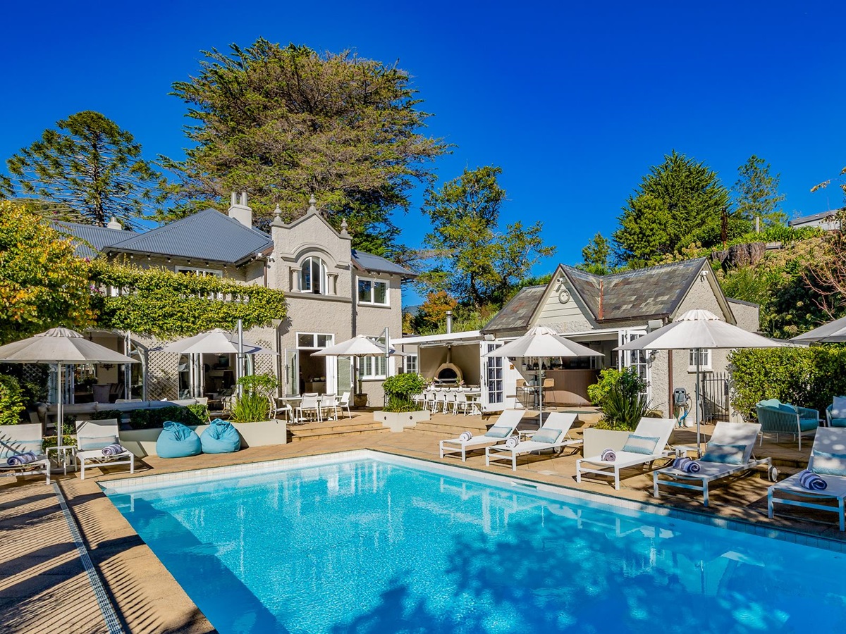 Swimming pool at Pihopa Retreat in Nelson, New Zealand