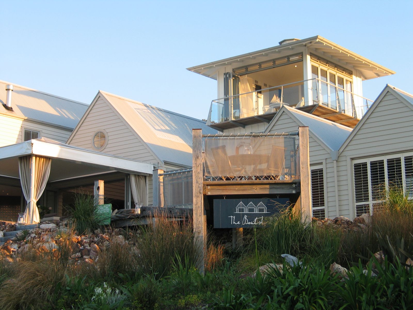 Exterior view of The Boatshed in Waiheke Island, New Zealand
