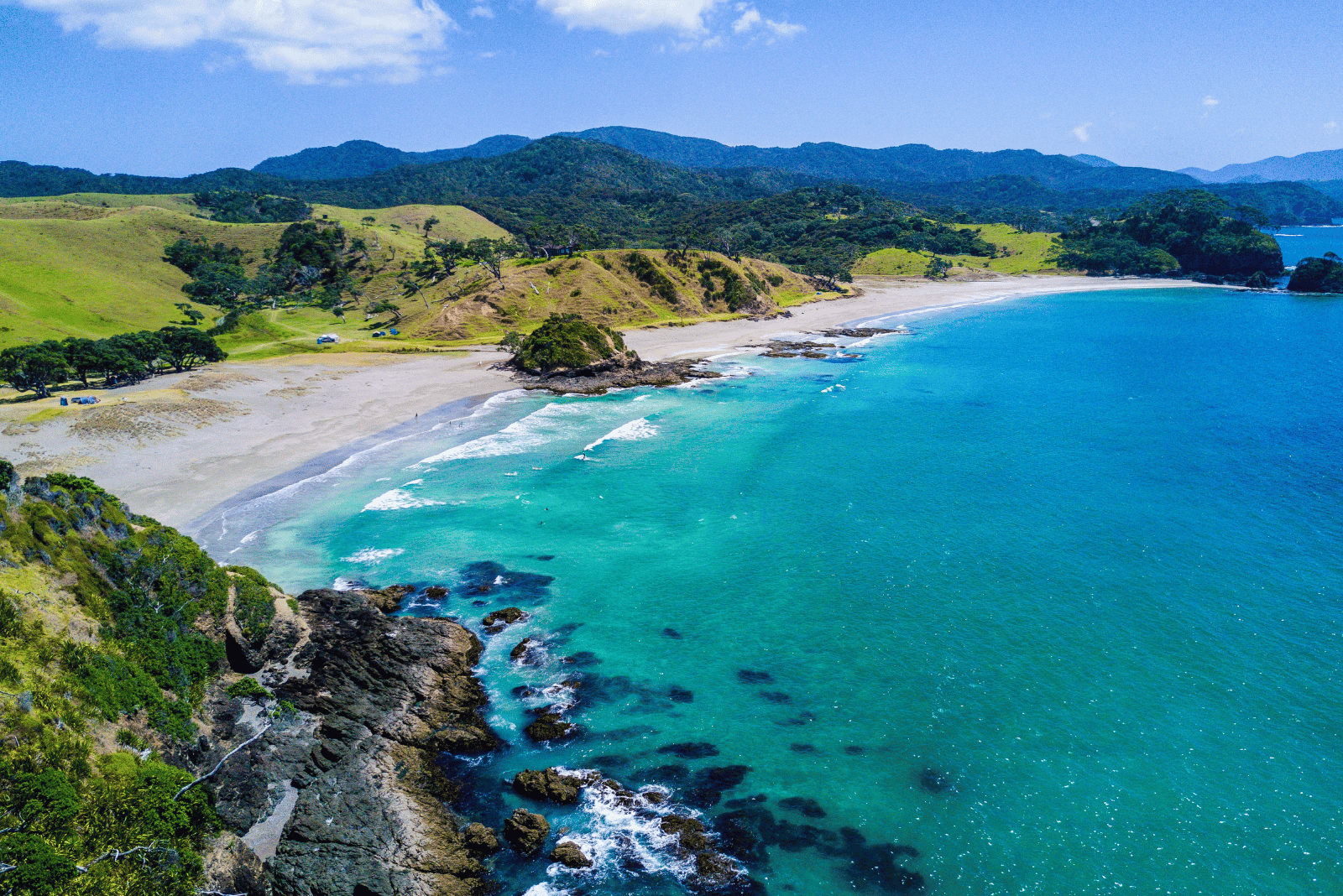 Cruise around New Zealand's Bay of Islands