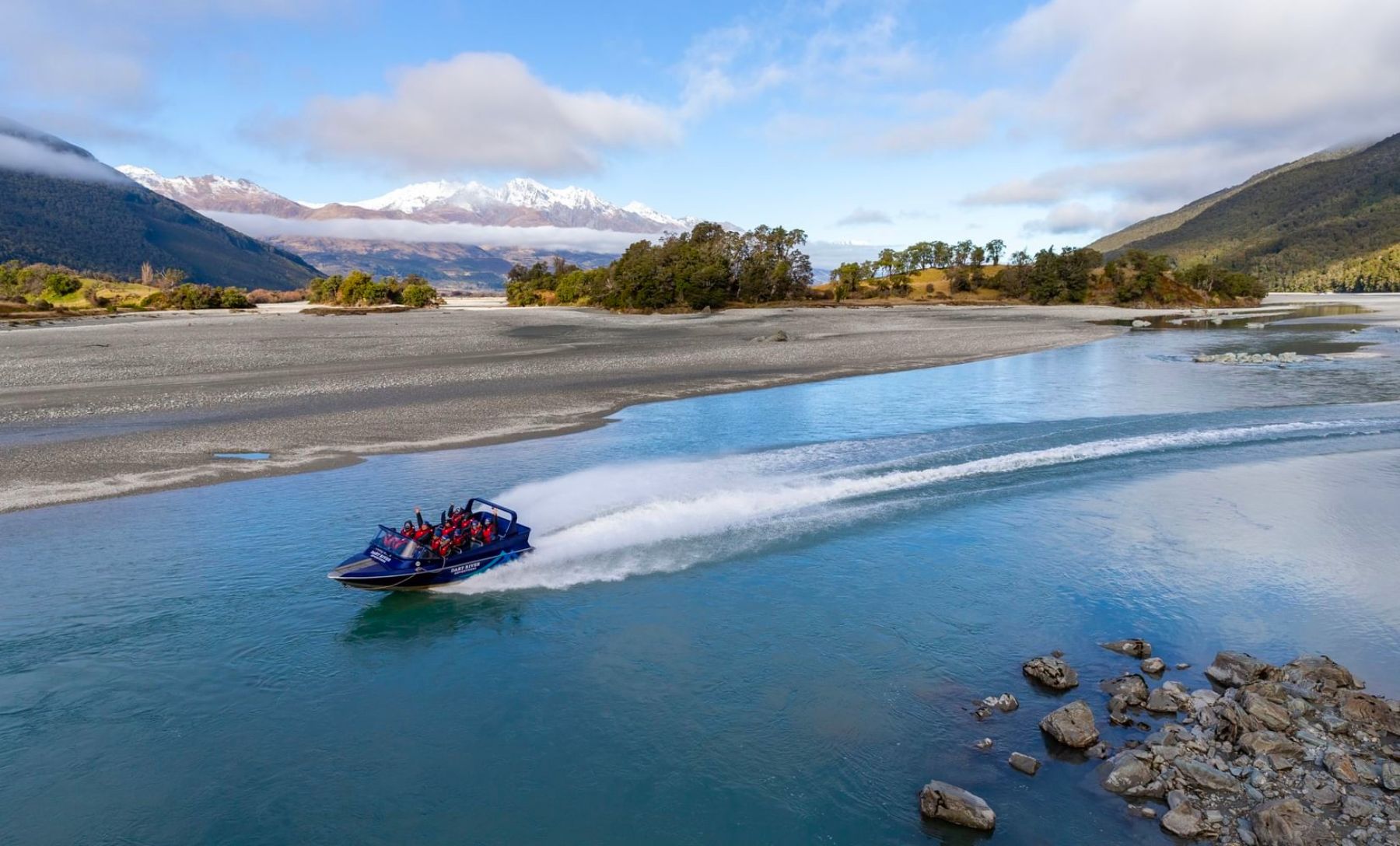 Jet boat tour along the Dart River in Queenstown