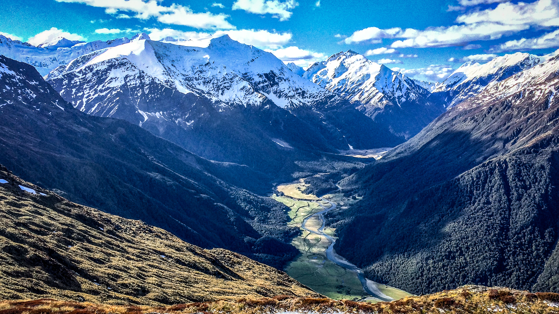 Views over Shotover Saddle in New Zealand