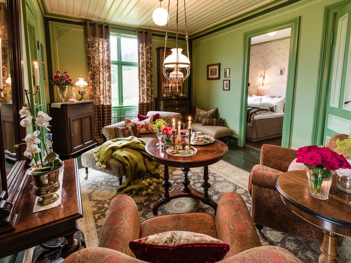Comfortable lounge in Amot Operagard in Norway