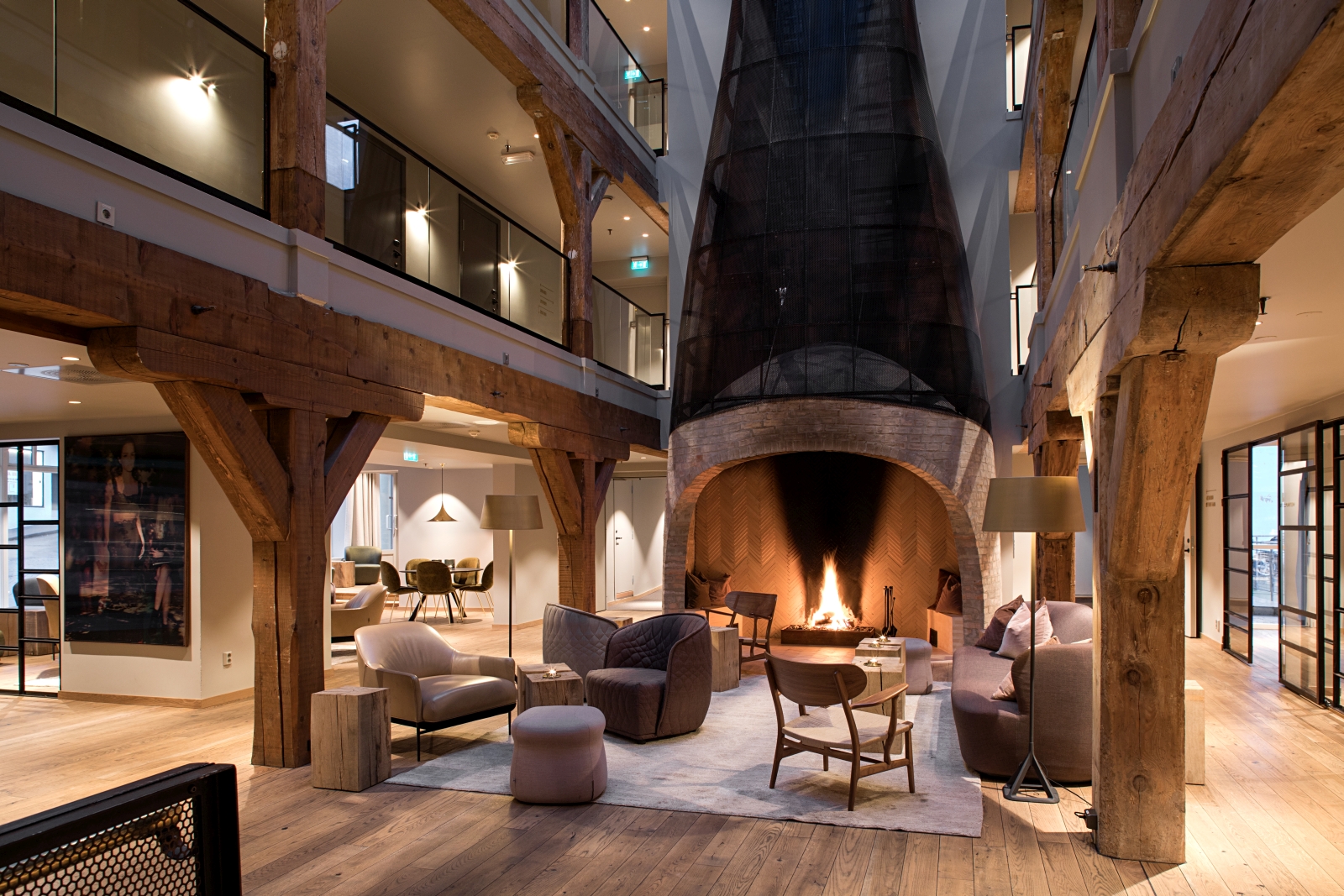 Fireplace area at Hotel Brosundet