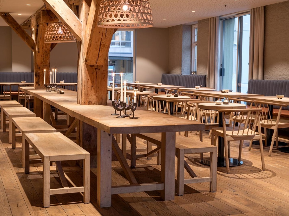 Group dining area at Hotel Brosundet