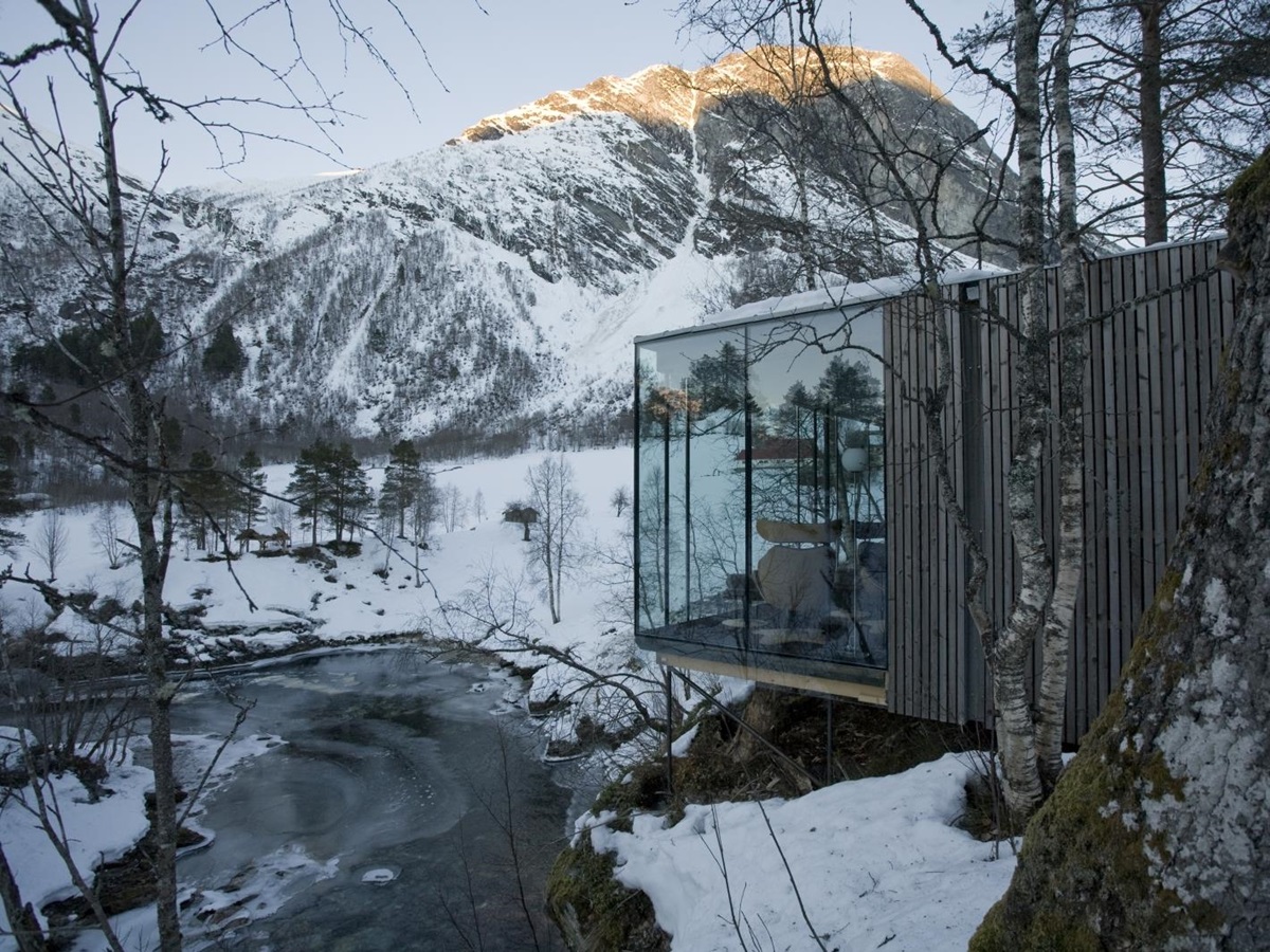 Snow exterior view at Juvet Landskapshotel in Norway