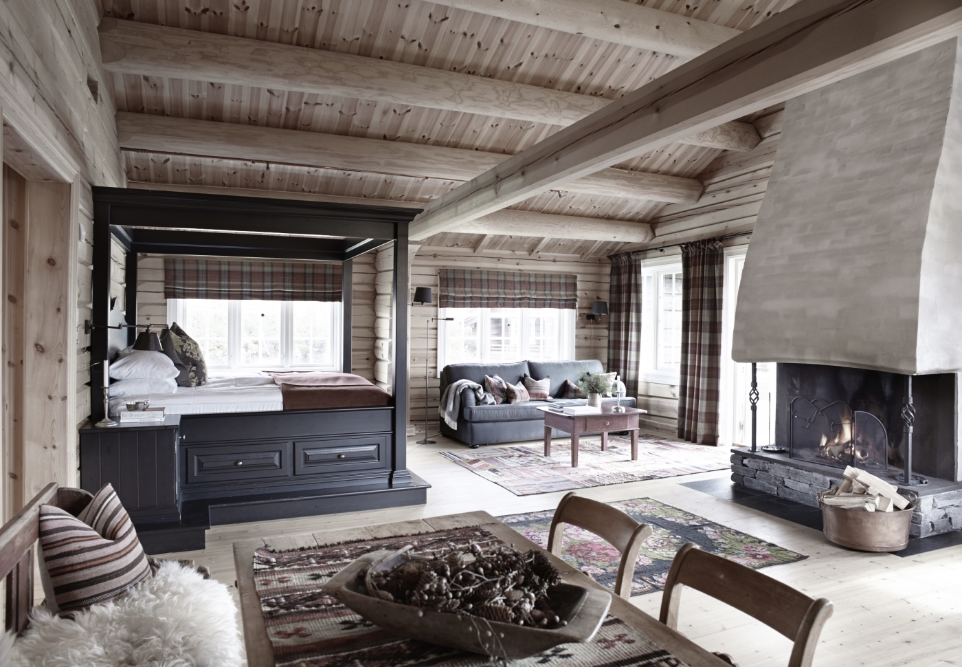 Large suite with fireplace at Storfjord Hotel in Norway