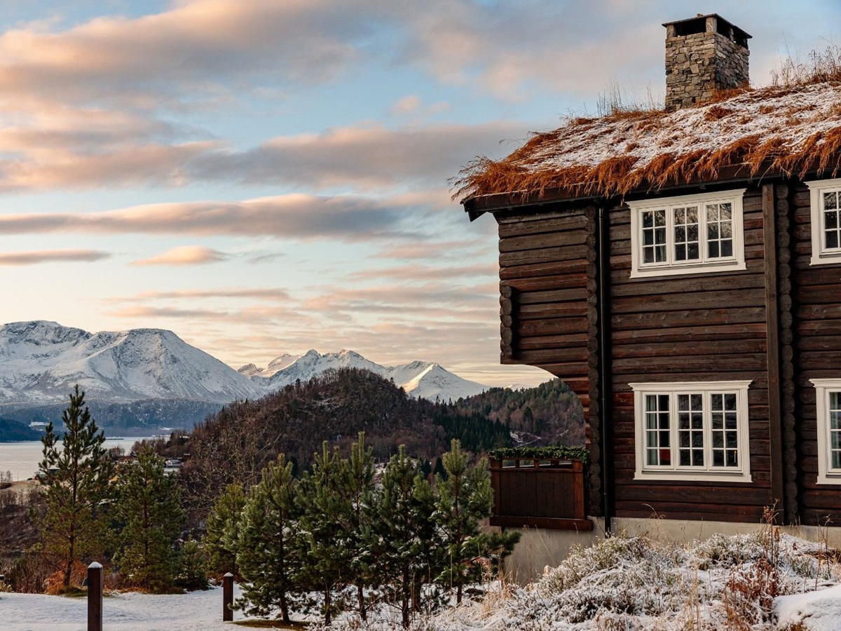 Winter Mountain and Lake View from Luxury Norwegian Hotel Storfjord Hotel