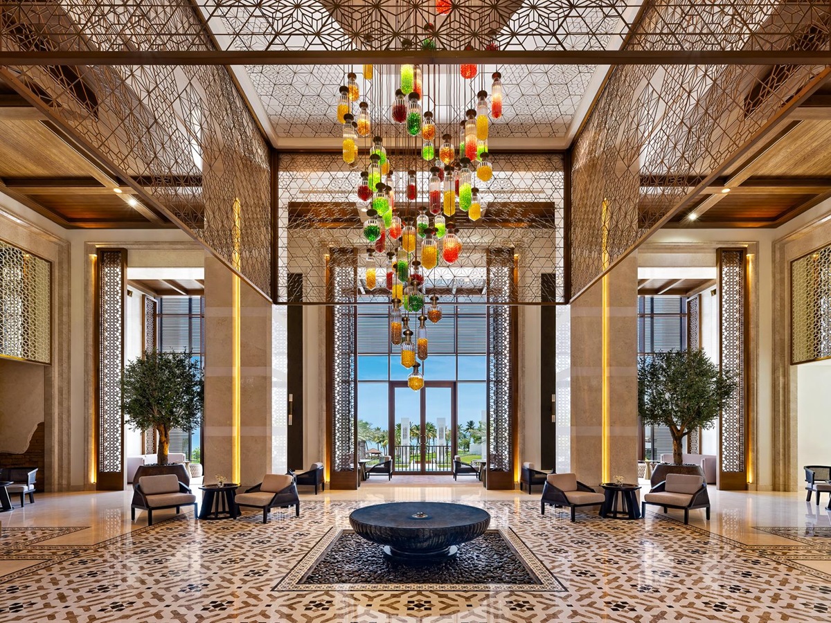 Lobby room at the Mandarin Oriental Muscat in Oman