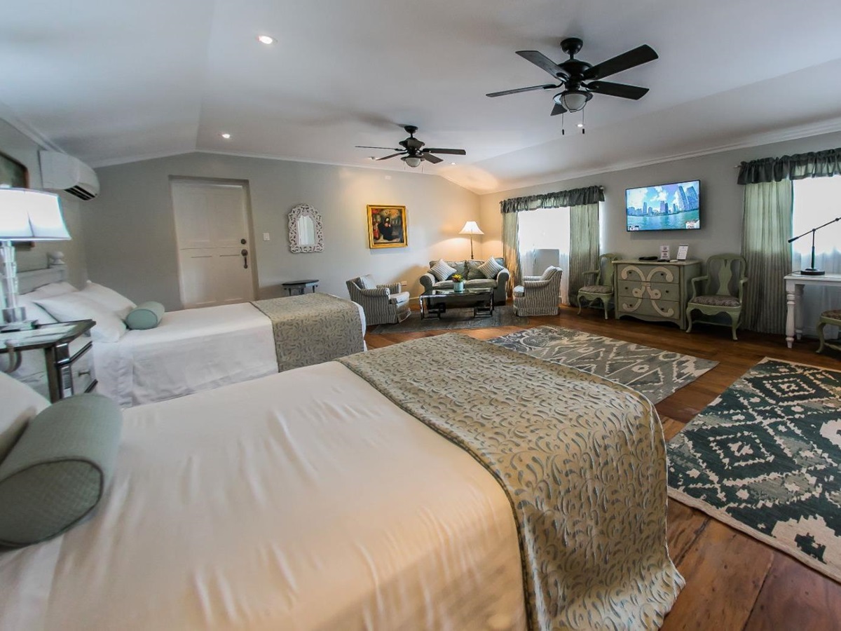 Ingrid Bergman deluxe guest suite at Hotel Panamonte in the Chiriqui region of Panama