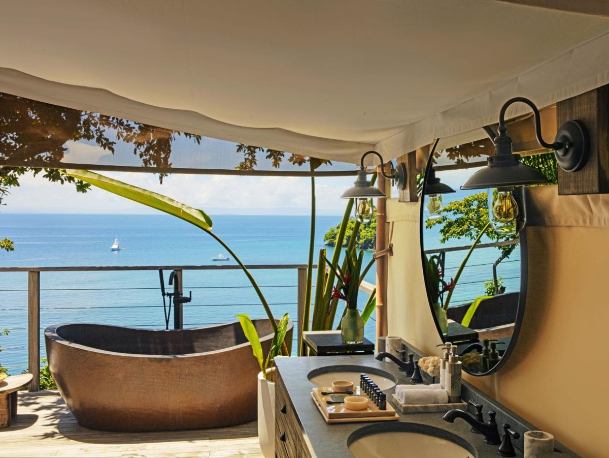 Guest suite bathroom at Islas Secas resort in Panama