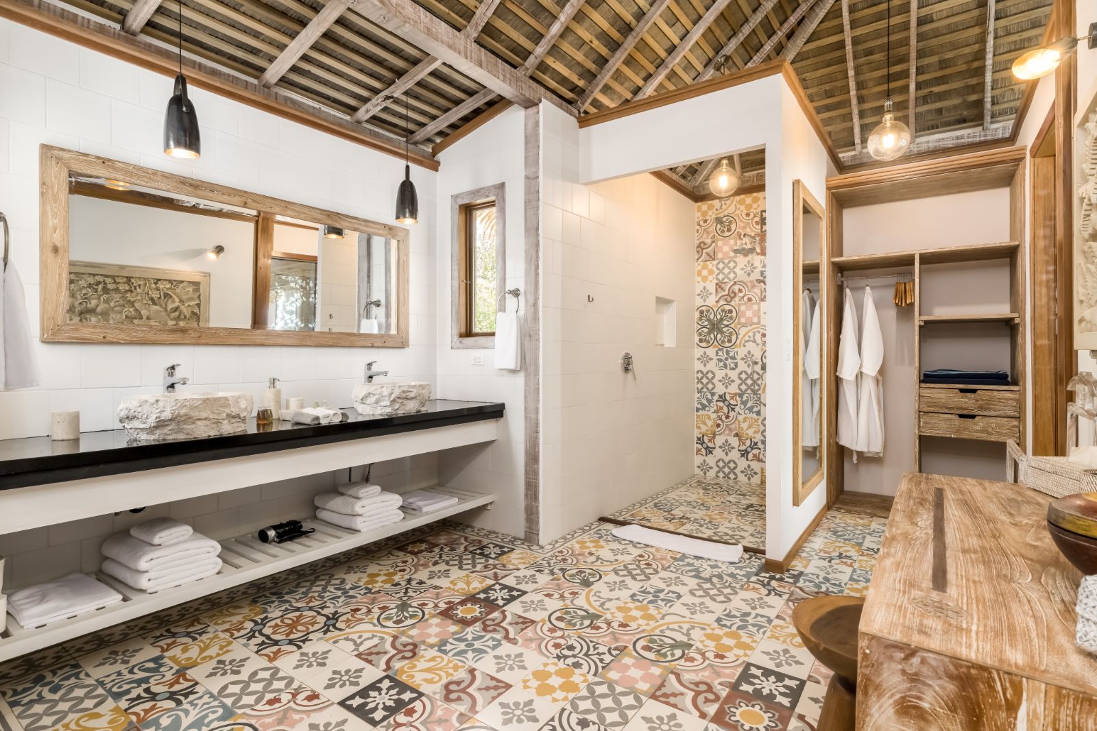 Gust suite bathroom at Nayara Bocas Del Toro resort in Panama