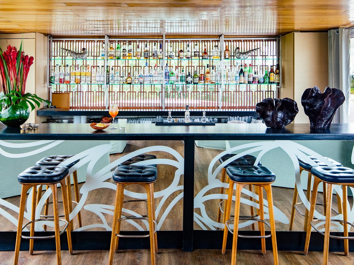 Close up view of the bar onboard the Aria Amazon luxury river cruiser in Peru
