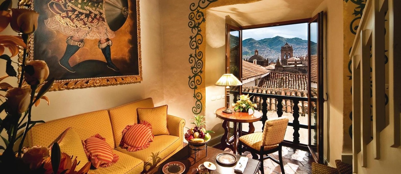 Lounge at elmond Monasterio in Peru