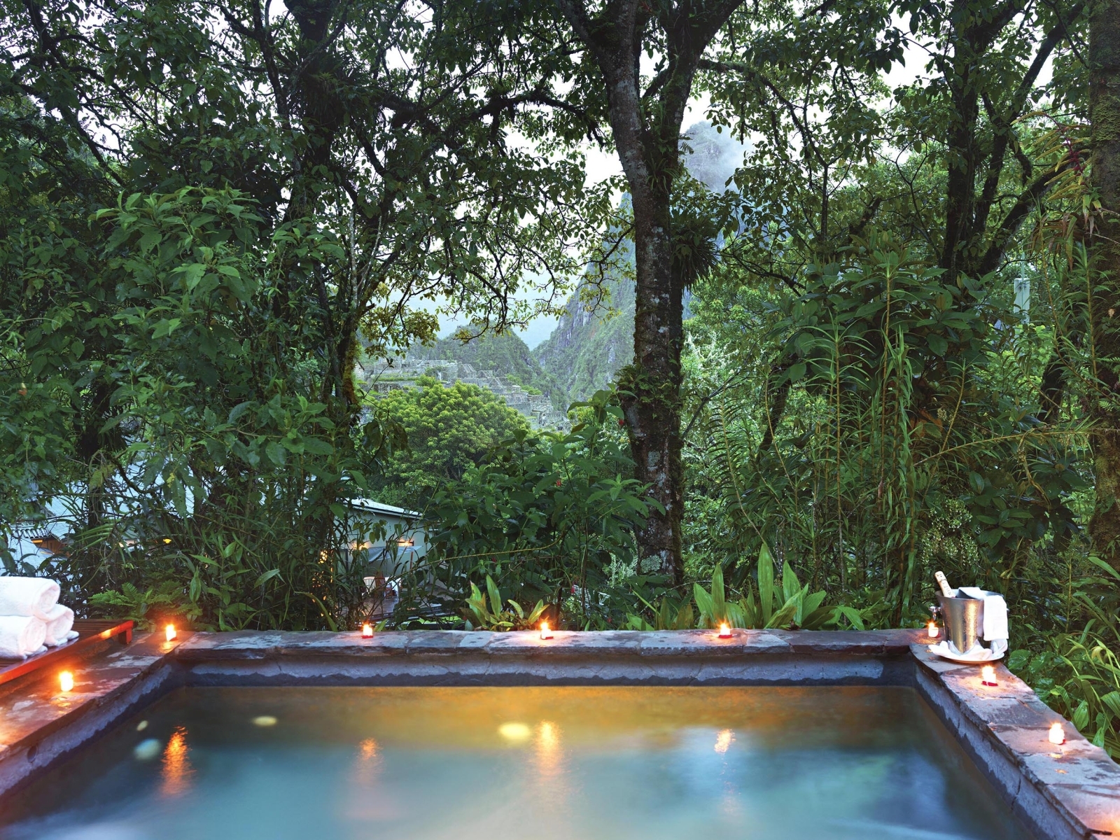 Pool at Belmond Sanctuary Lodge in Peru