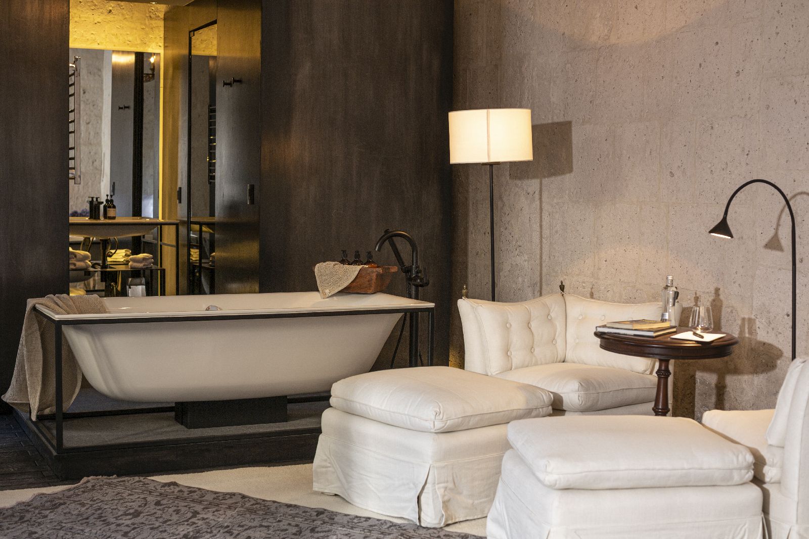 Living area and bathtub in a guest room at Cirqa hotel in Arequipa Peru
