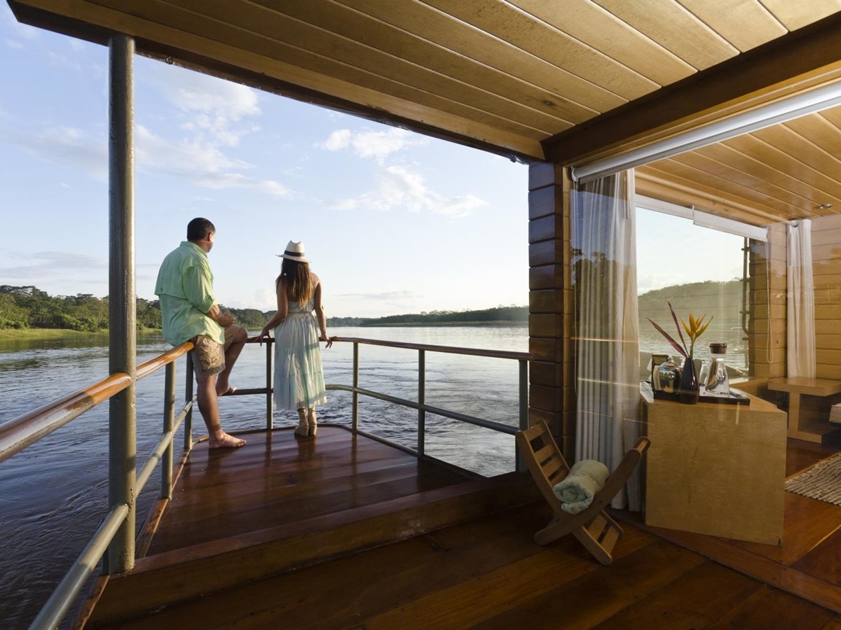 Balcony onboard Delfin 1 in Peru