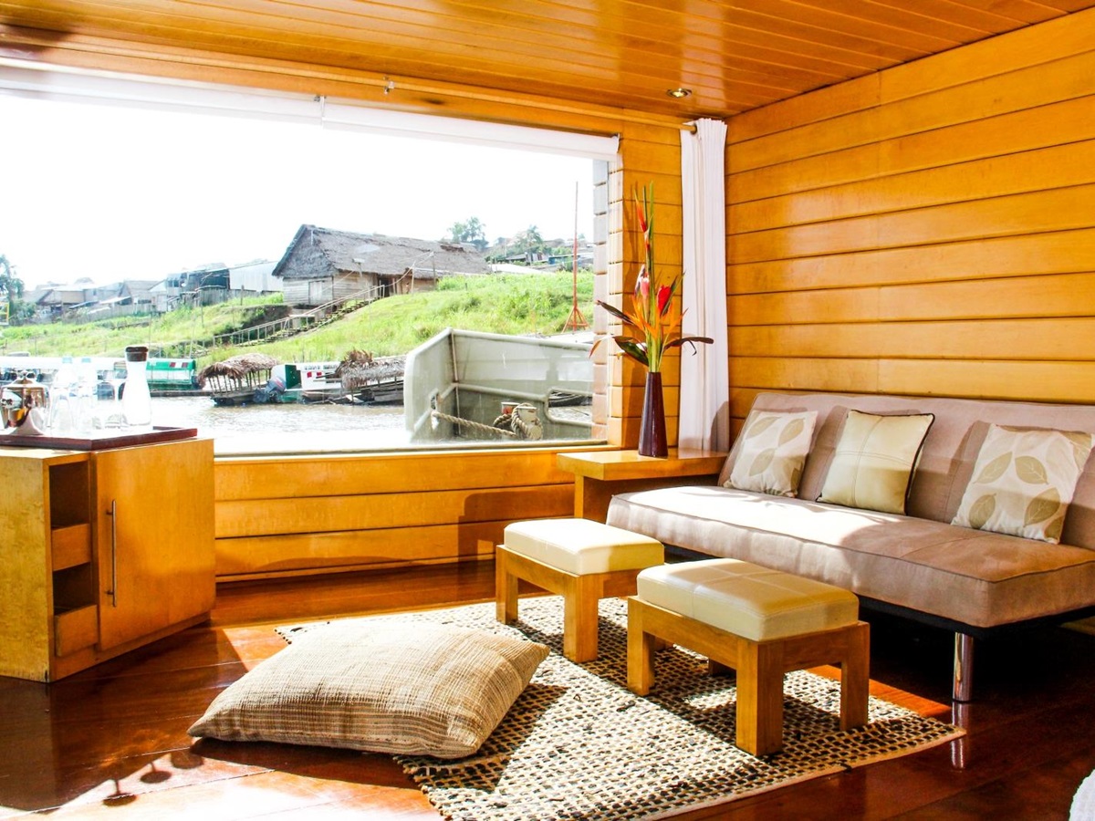 Lounge onboard Delfin 1 in Peru