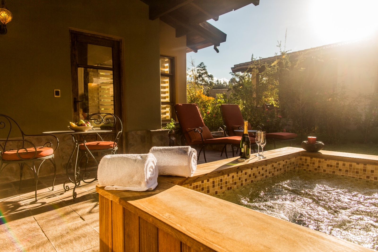 Jacuzzi terrace at Hotel Sol Y Luna in Peru
