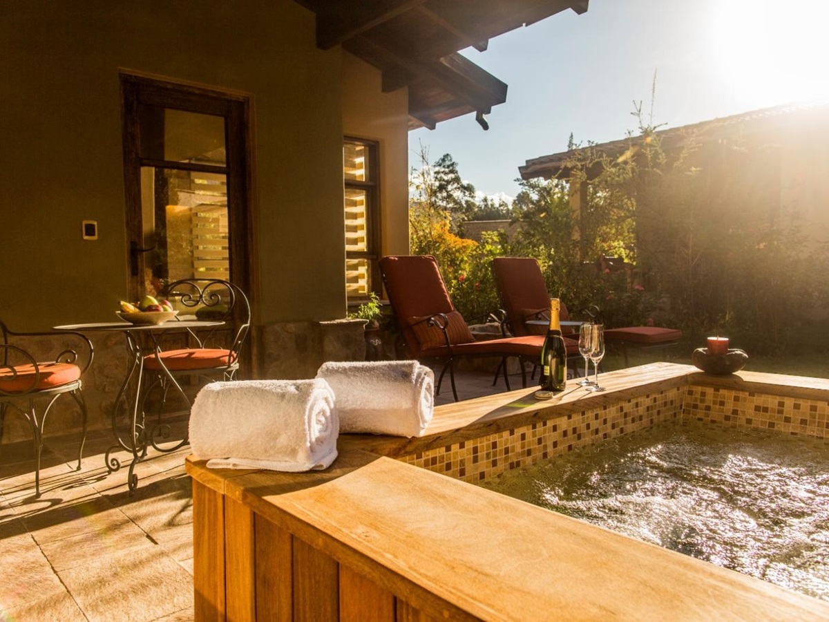 Jacuzzi terrace at Hotel Sol Y Luna in Peru