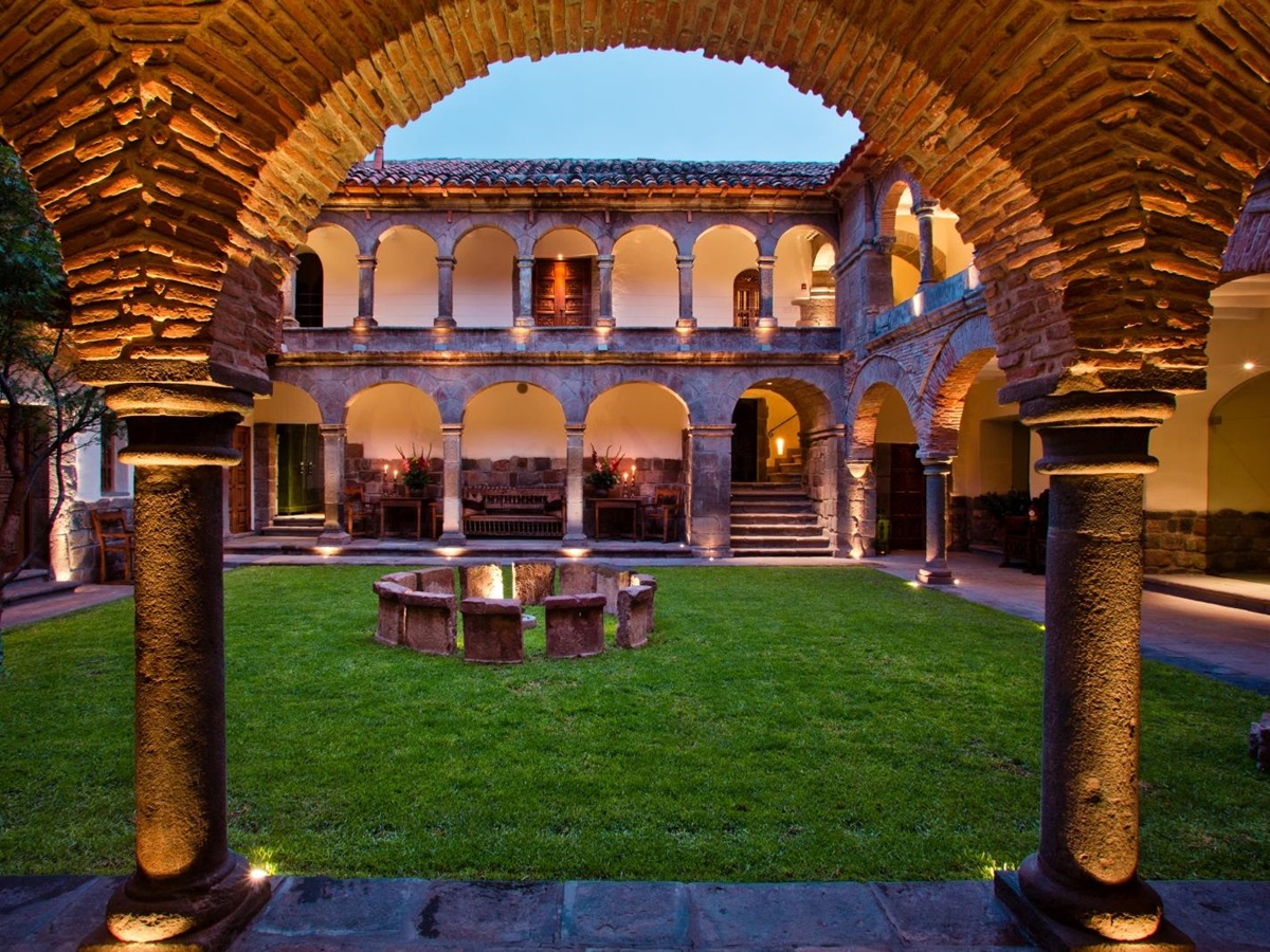 Courtyard at Inkaterra La Casona in Peru