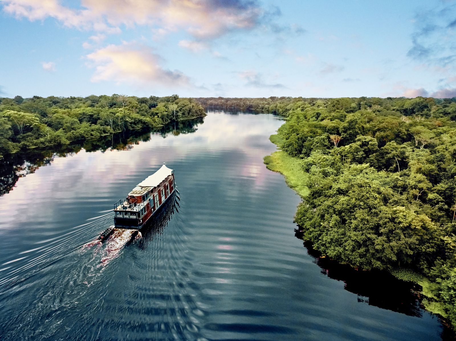 River cruise on the Amazon