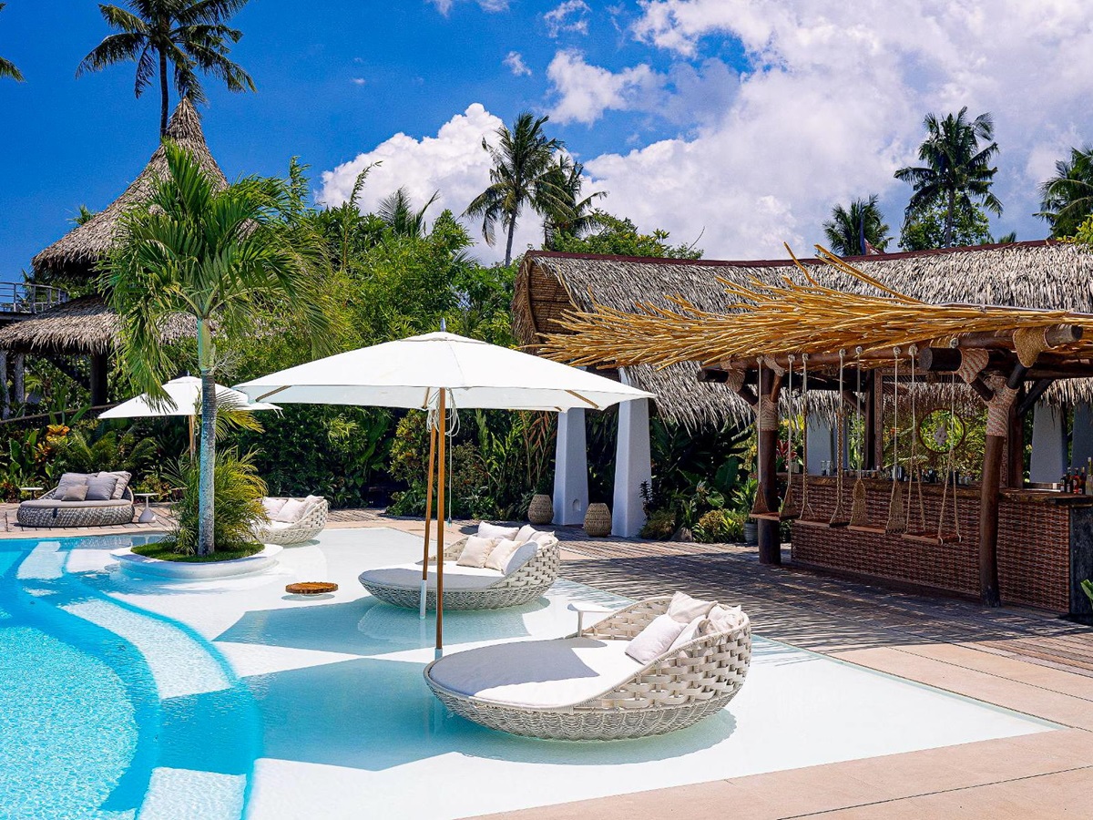 Pool bar at Nay Palad Hideaway beach resort in the Philippines