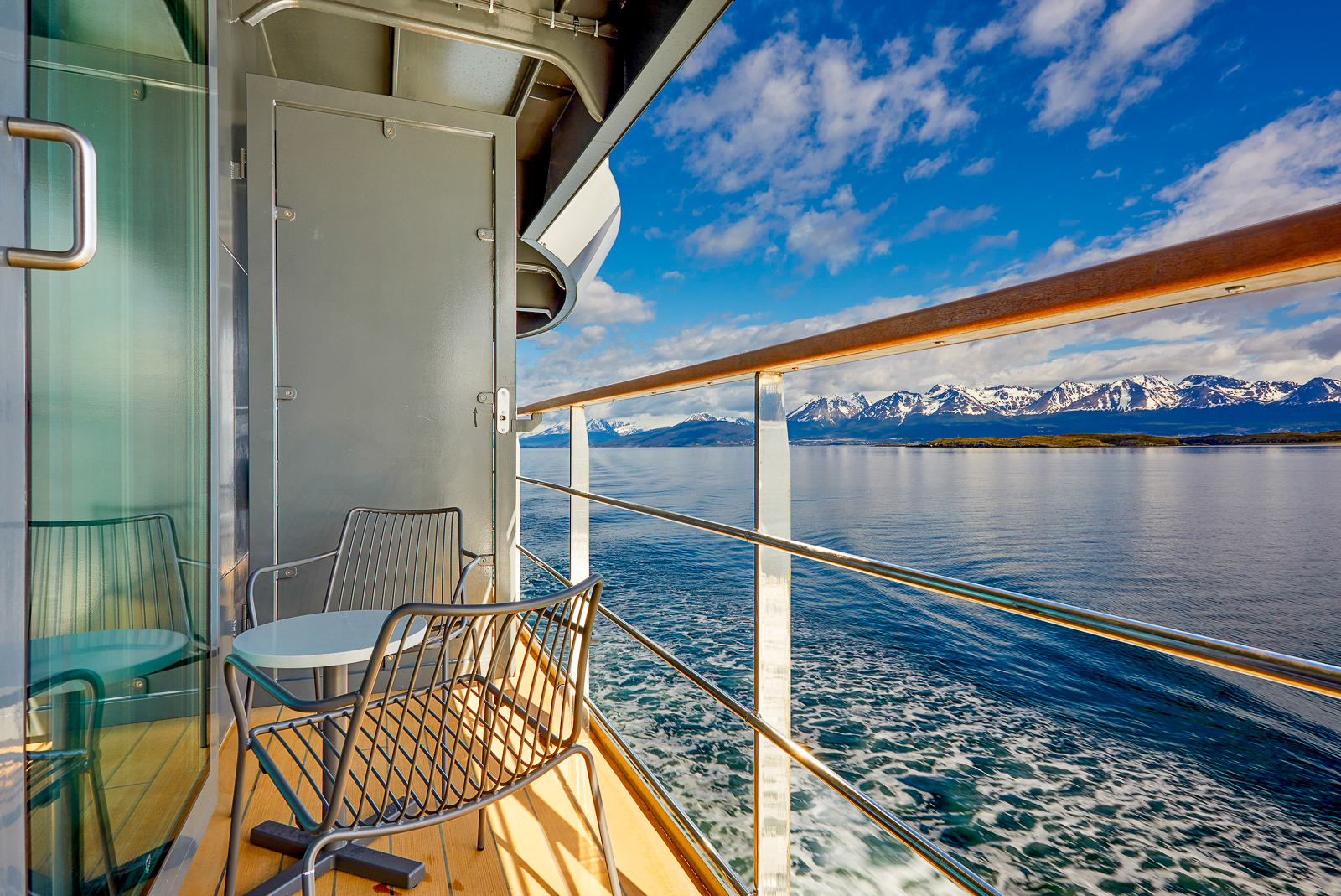 Deluxe Veranda Suite balcony onboard the Magellan Explorer
