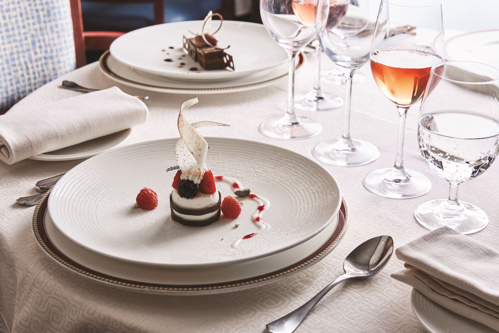 Elaborate dessert on board the Silver Endeavour