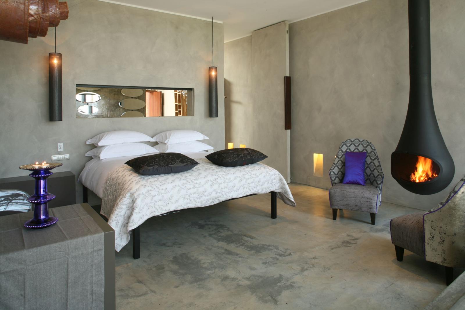 Double bedroom in Arejas do Seixo, Portugal