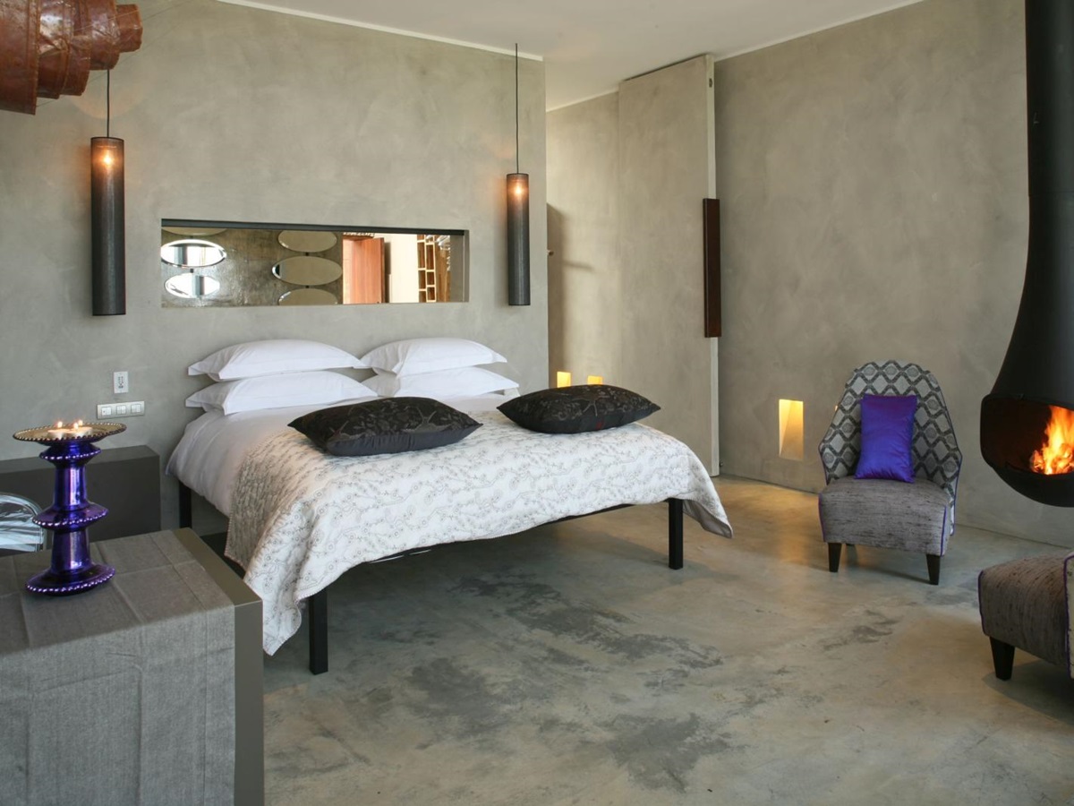 Double bedroom in Arejas do Seixo, Portugal