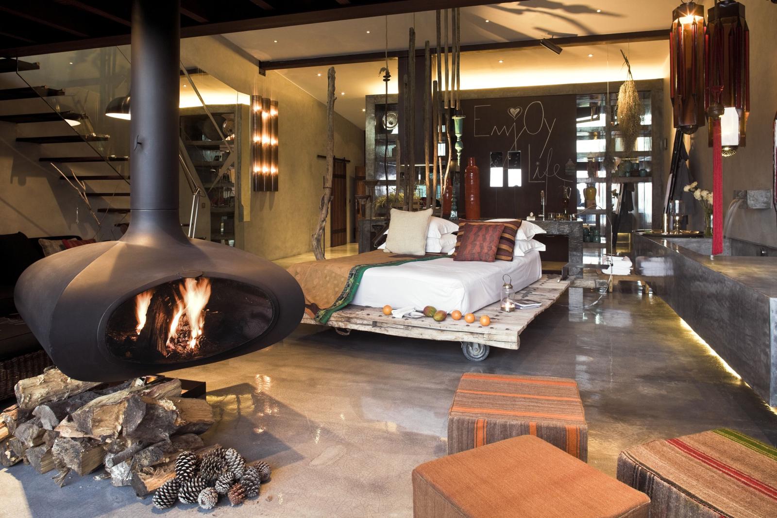 Double bedroom in Arejas do Seixo, Portugal
