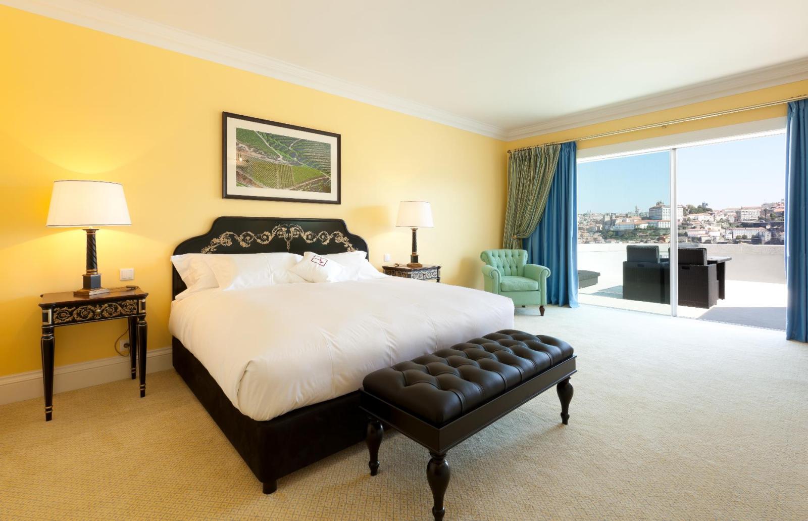 Superior room of the Yeatman, Portugal