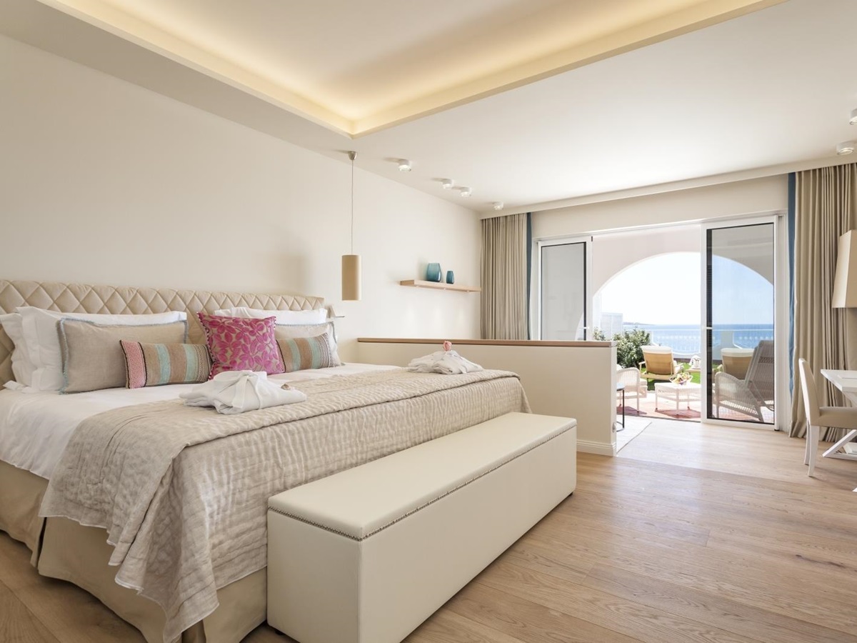 Deluxe ocean view residence at Vila Vita Parc in Portugal