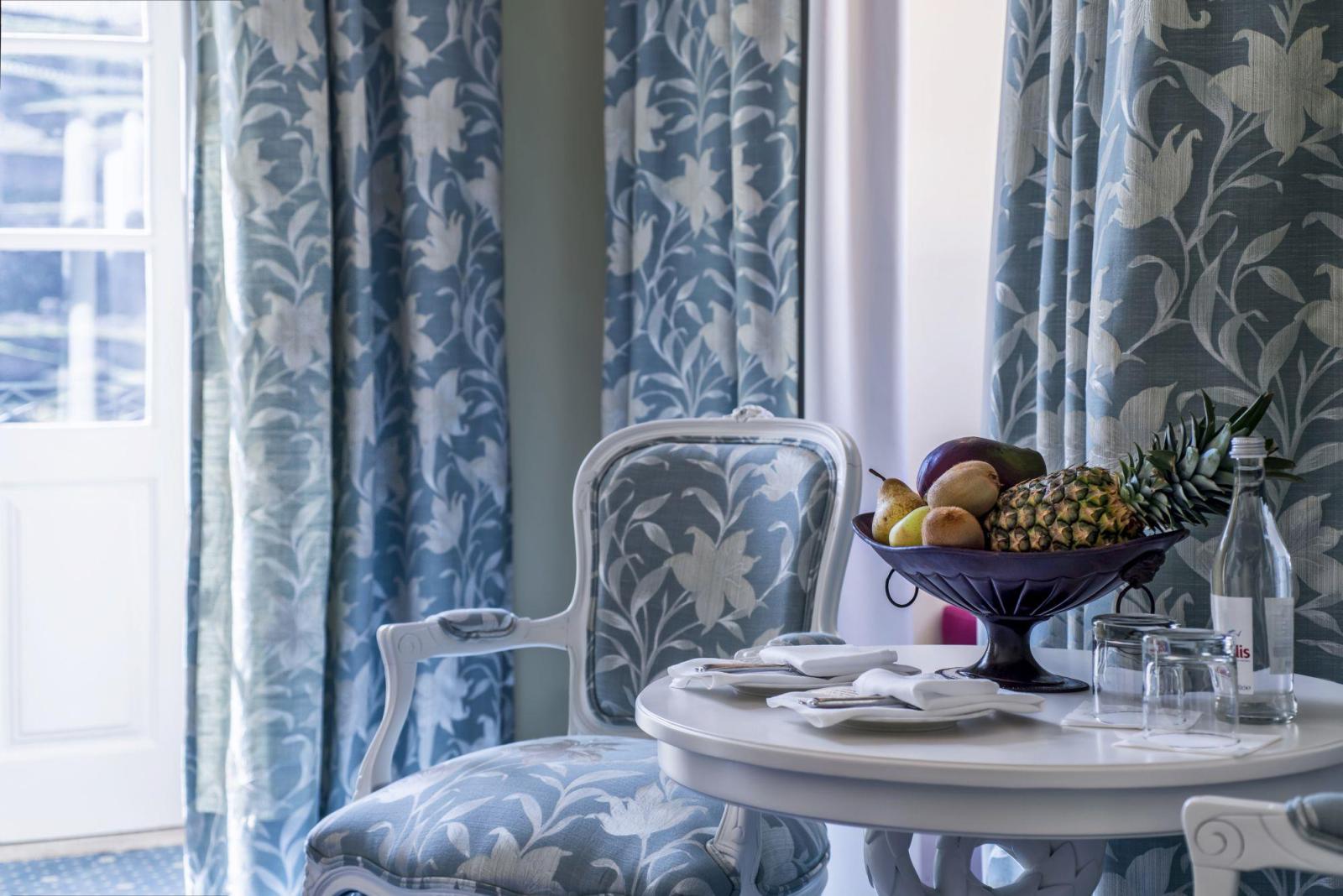 Deluxe suite of the Vintage House, Portugal