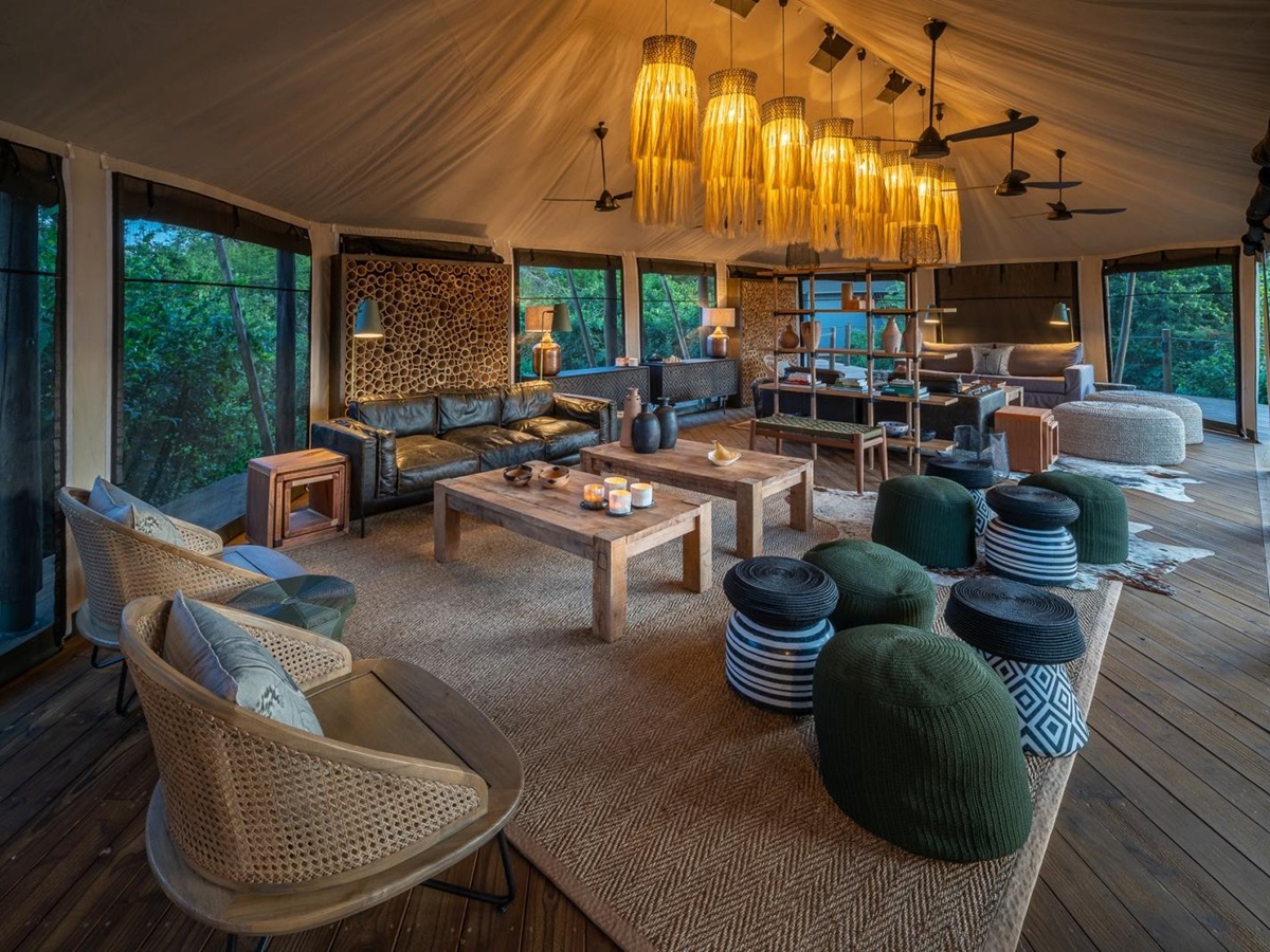 comfortable lounge area at Magashi Camp