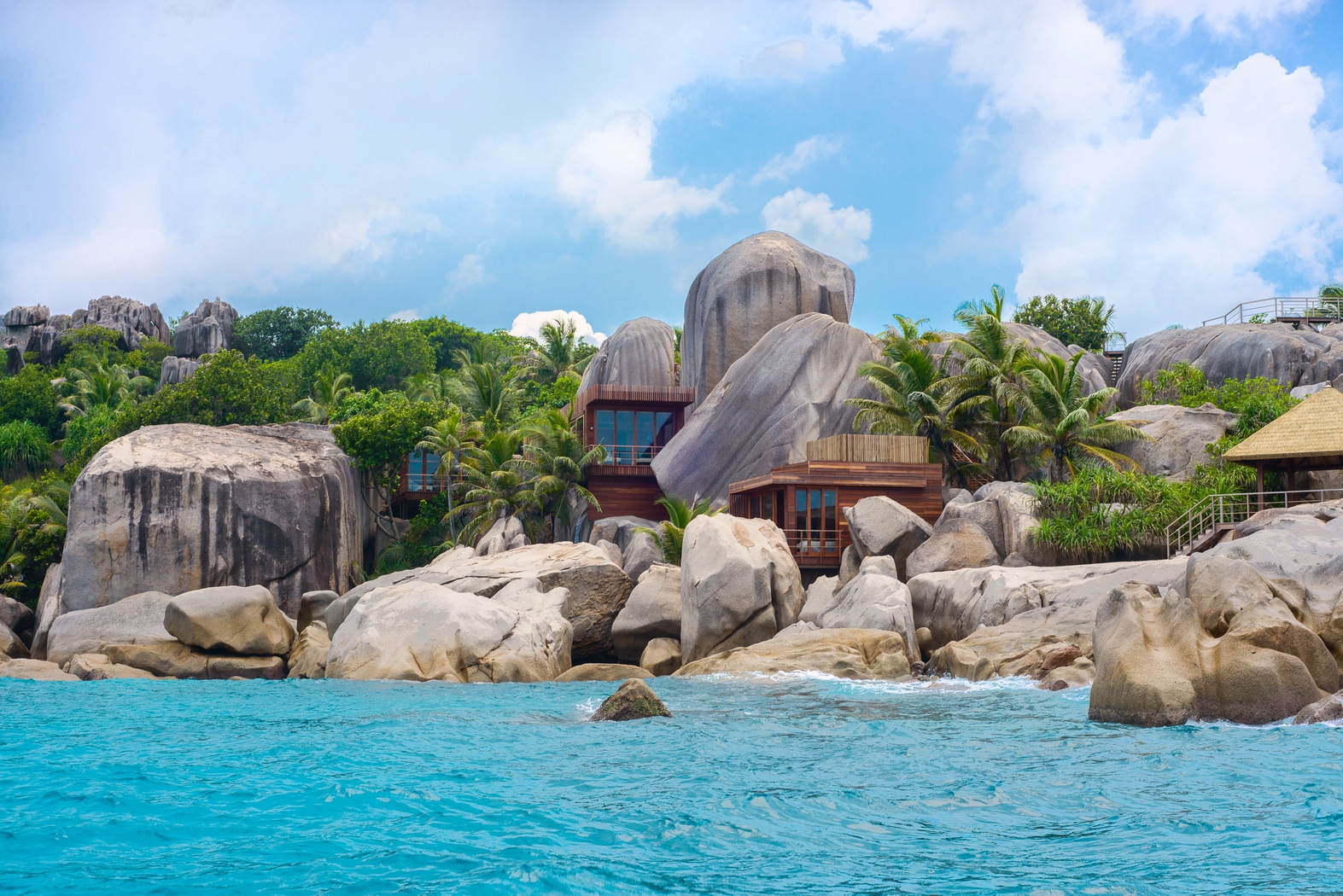 the spa of Raffles, Prasin, Seychelles