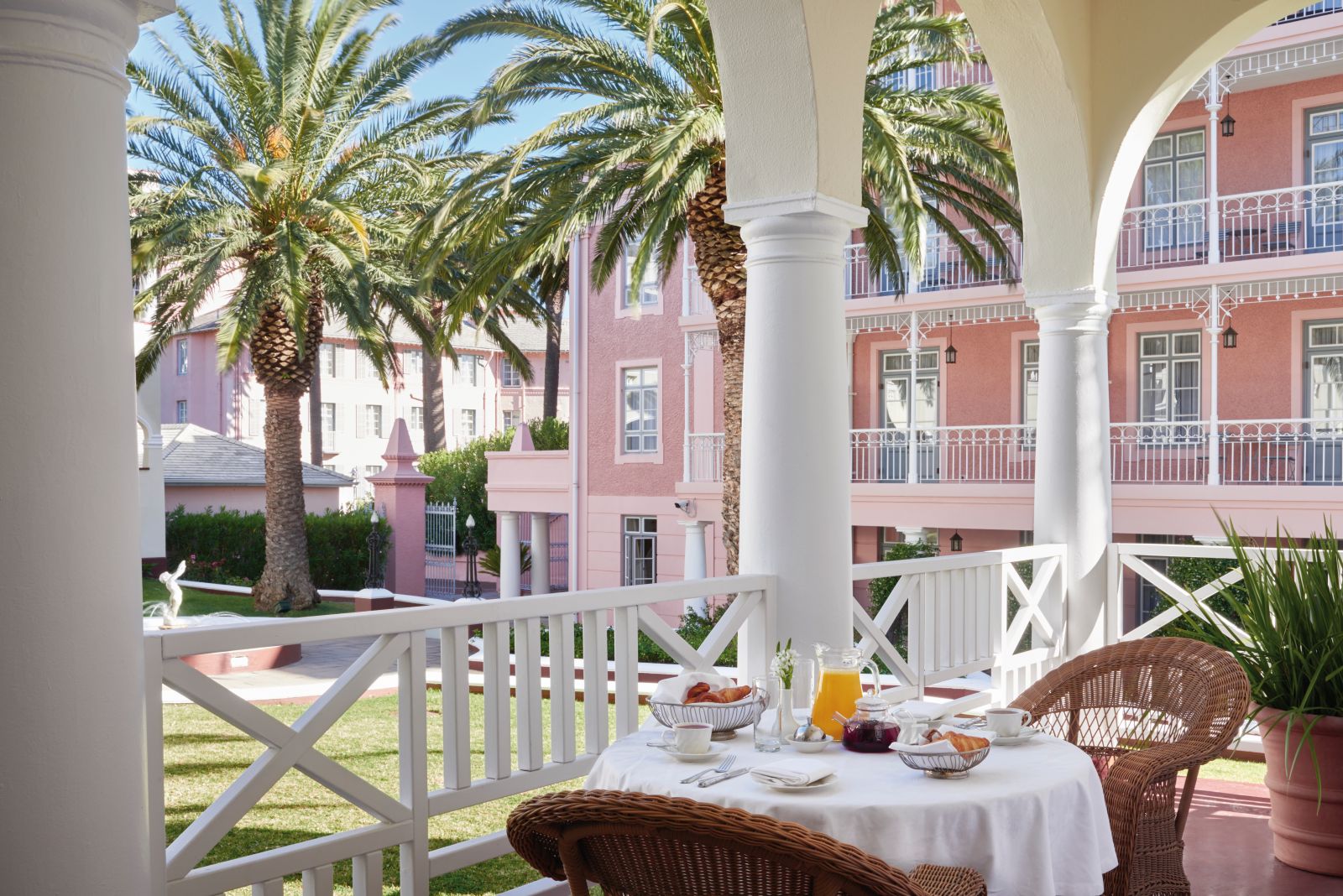 Al fresco dining at Belmond Mount Nelson in South Africa 