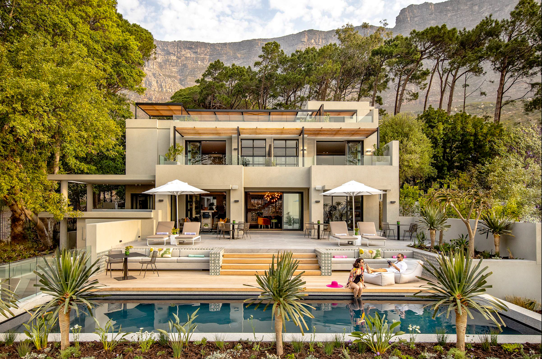 Exterior view of Camissa House in Cape Town