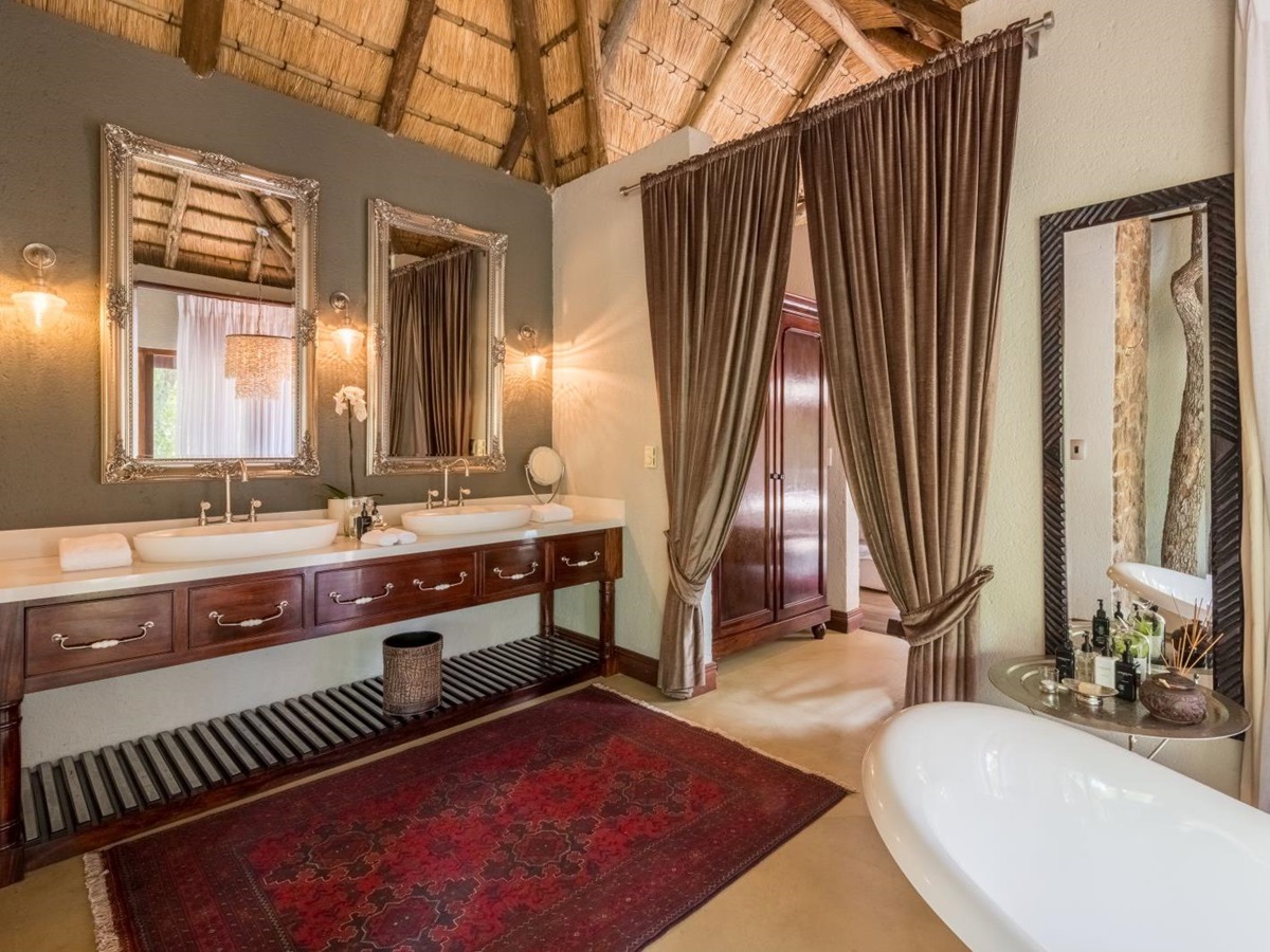 Bathroom sinks at Dulini in South Africa