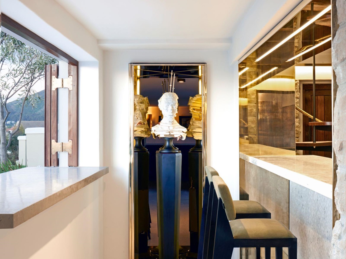 In-house Bar Roc at luxury hotel Ellerman House in Cape Town