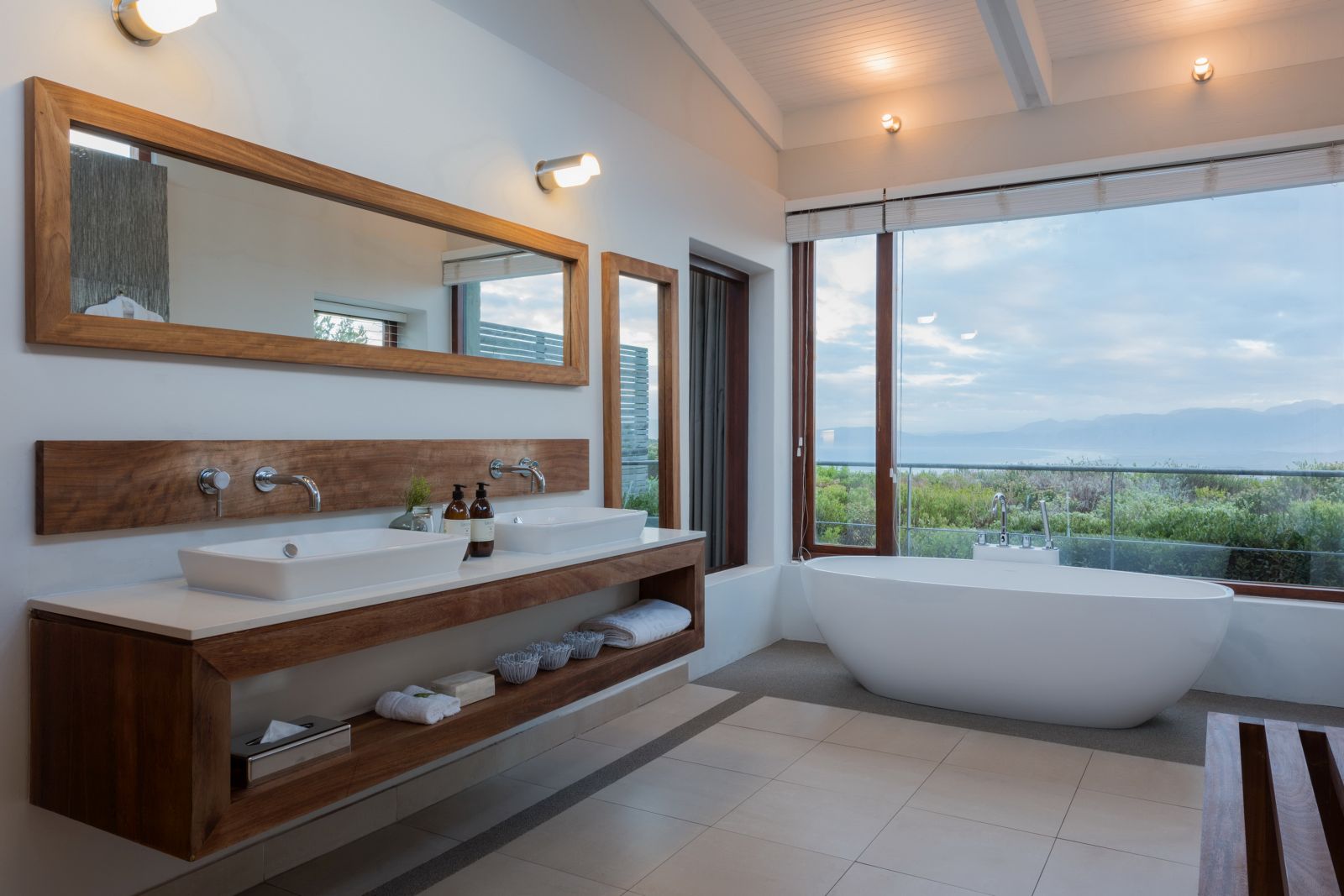 Suite 23 bathroom at Grootbos Forest Lodge in South Africa