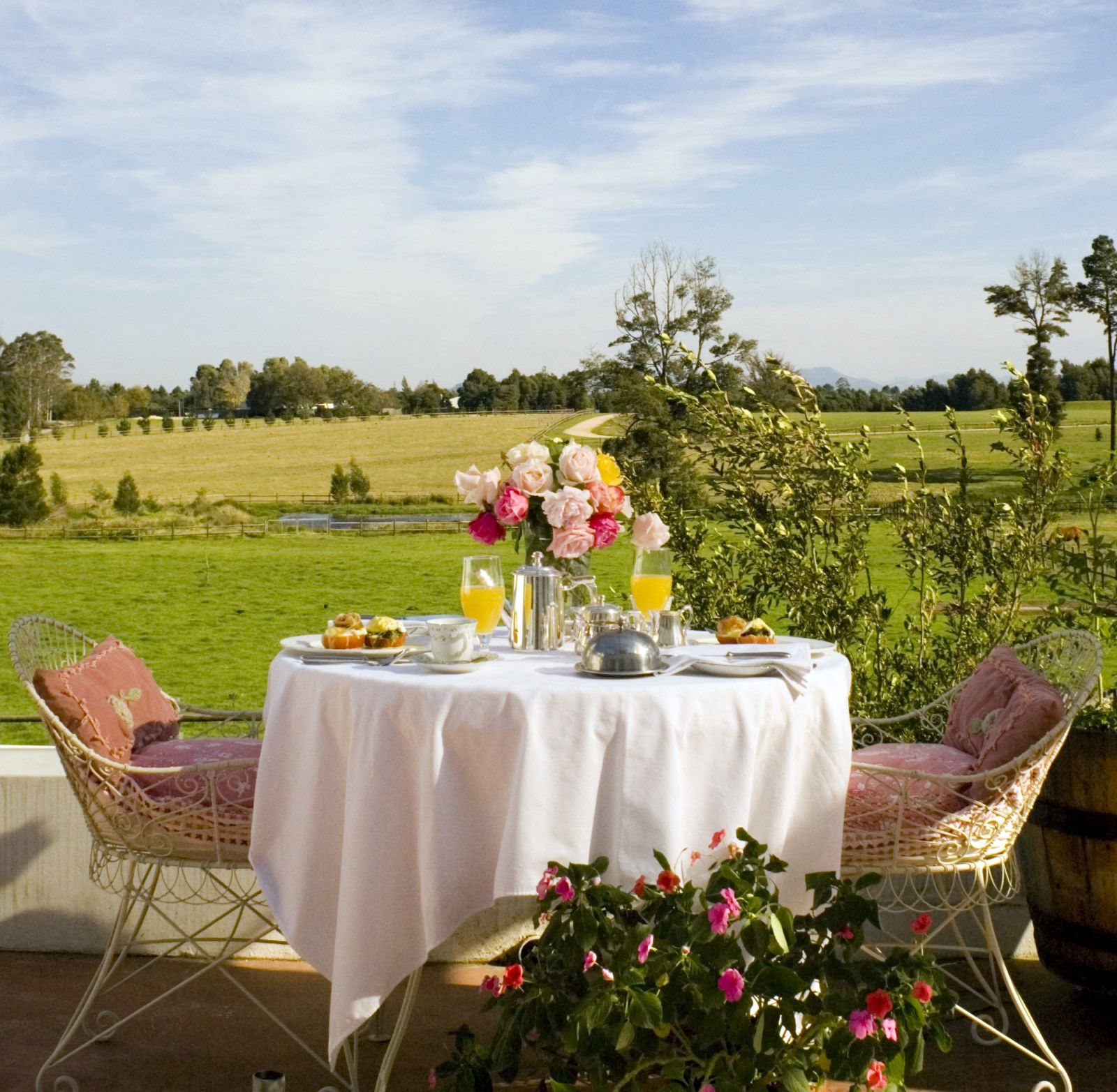 Breakfast on the terrace at Kurland in South Africa